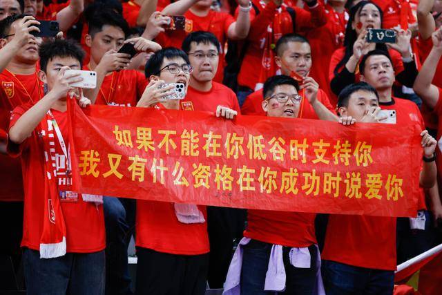 父亲38年工龄的养老金真相，865元的听闻让我心碎